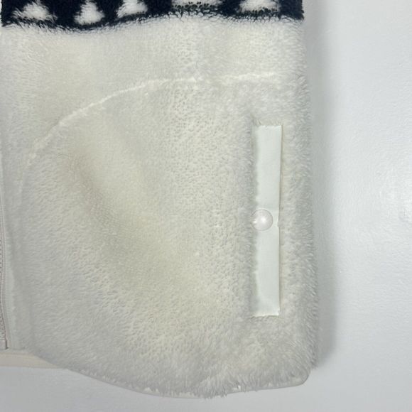 FAHERTY B.yellowtail High Pile Fleece Vest In Great Plains size M - Picture 9 of 16